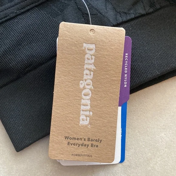 NWT Patagonia Women’s Barely Everyday Bra, Black size Medium - Picture 5 of 6